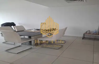 Apartment - 1 Bedroom - 2 Bathrooms for rent in Burooj Views - Marina Square - Al Reem Island - Abu Dhabi