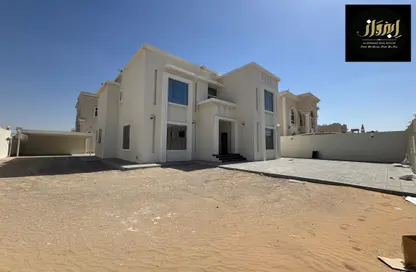 Villa - 4 Bedrooms - 6 Bathrooms for rent in Al Suyoh 1 - Al Suyoh - Sharjah