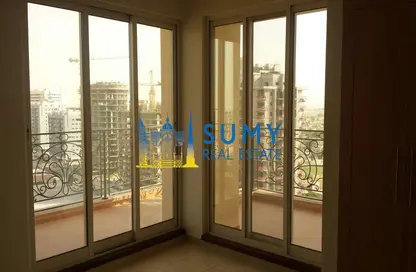 Empty Room image for: Apartment - 1 Bedroom - 2 Bathrooms for rent in Venetian - Canal Residence - Dubai Sports City - Dubai, Image 1