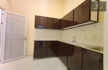 Apartment - 1 Bedroom - 1 Bathroom for rent in Mohammed Villas 6 - Mohamed Bin Zayed City - Abu Dhabi