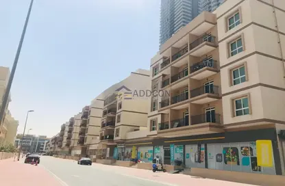 Apartment - 1 Bedroom - 2 Bathrooms for rent in May Residence - Jumeirah Village Circle - Dubai