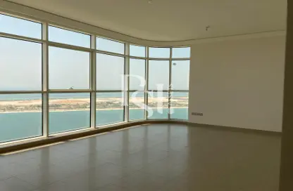 Apartment - 5 Bedrooms - 6 Bathrooms for rent in Wave tower - Corniche Road - Abu Dhabi