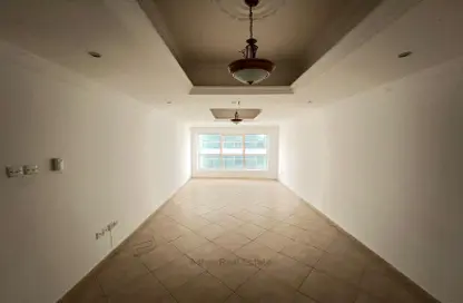 Apartment - 2 Bedrooms - 3 Bathrooms for rent in Future tower 2 - Al Khan - Sharjah