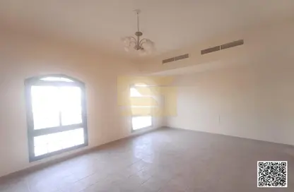 Townhouse - 2 Bedrooms - 3 Bathrooms for rent in Al Zaheya Gardens - Al Zahya - Ajman