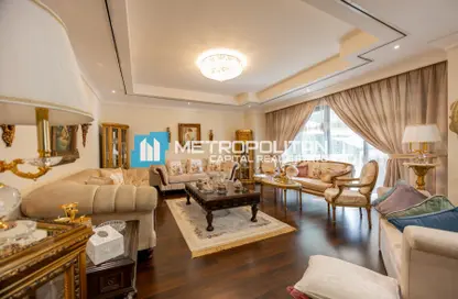 Villa - 4 Bedrooms - 5 Bathrooms for sale in Al Bateen Villas - Al Bateen - Abu Dhabi