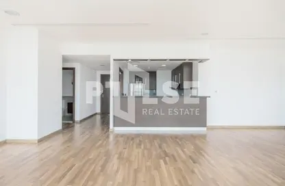 Apartment - 2 Bedrooms - 2 Bathrooms for rent in Burj Daman - DIFC - Dubai