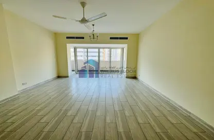 Apartment - 2 Bedrooms - 2 Bathrooms for rent in B62 Building - Deira - Dubai