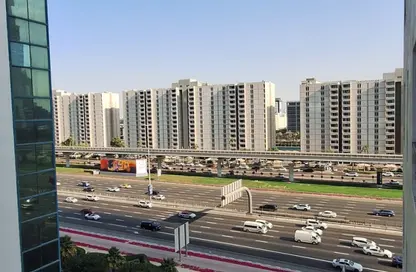 Apartment - 2 Bedrooms - 2 Bathrooms for rent in Sheikh Zayed Road - Dubai