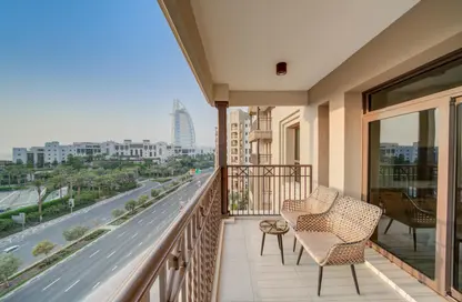 Apartment - 2 Bedrooms - 2 Bathrooms for rent in Rahaal - Madinat Jumeirah Living - Umm Suqeim - Dubai