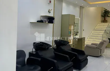 Shop - Studio for rent in Umm Suqeim 1 Villas - Umm Suqeim 1 - Umm Suqeim - Dubai