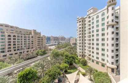 Apartment - 1 Bedroom - 2 Bathrooms for sale in Al Shahla - Shoreline Apartments - Palm Jumeirah - Dubai