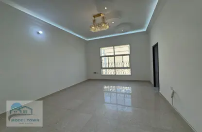 Apartment - 1 Bathroom for rent in Baniyas East - Baniyas - Abu Dhabi