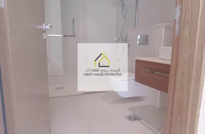 Villa - 4 Bedrooms - 5 Bathrooms for rent in West Yas - Yas Island - Abu Dhabi