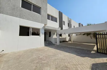 Villa - 4 Bedrooms - 4 Bathrooms for rent in Umm Suqeim 1 Villas - Umm Suqeim 1 - Umm Suqeim - Dubai