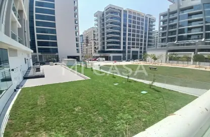 Apartment - 3 Bedrooms - 4 Bathrooms for rent in Al Zeina - Al Raha Beach - Abu Dhabi