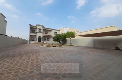 Villa - 5 Bedrooms - 6 Bathrooms for rent in Mohamed Bin Zayed Centre - Mohamed Bin Zayed City - Abu Dhabi