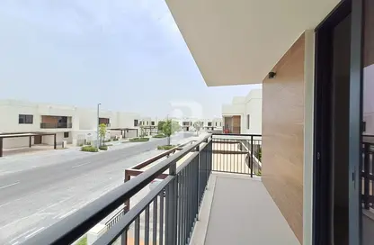 Apartment - 4 Bedrooms - 5 Bathrooms for rent in Noya 1 - Noya - Yas Island - Abu Dhabi