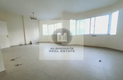 Apartment - 3 Bedrooms - 3 Bathrooms for rent in Khalidiya Street - Al Khalidiya - Abu Dhabi