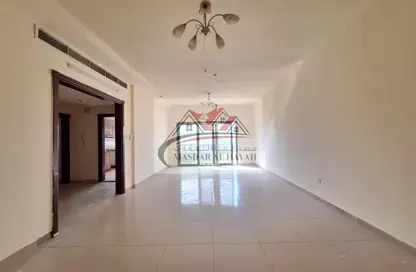 Apartment - 2 Bedrooms - 3 Bathrooms for rent in Street 20 - Al Nahda - Sharjah