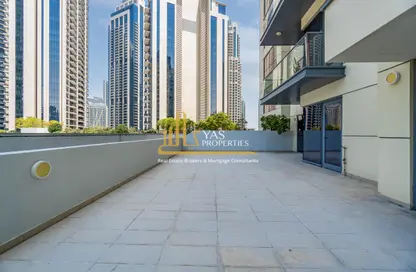 Apartment - 2 Bedrooms - 3 Bathrooms for sale in Bahwan Tower Downtown - Downtown Dubai - Dubai