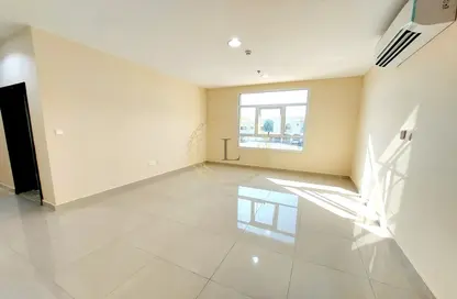 Apartment - 2 Bedrooms - 2 Bathrooms for rent in Al Ameriya - Al Jimi - Al Ain