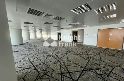 Office Space - Studio for rent in Landmark Tower - Corniche Road - Abu Dhabi