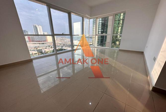 Apartment - 3 Bedrooms - 4 Bathrooms for sale in MAG 5 - Marina Square - Al Reem Island - Abu Dhabi