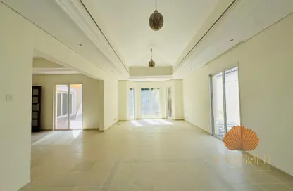 Bungalow - 4 Bedrooms - 6 Bathrooms for rent in Bungalow Area - Green Community - Dubai