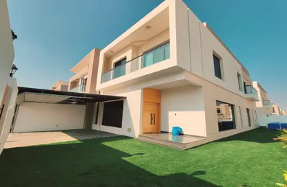 Villa - 5 Bedrooms - 6 Bathrooms for rent in Hoshi - Al Badie - Sharjah