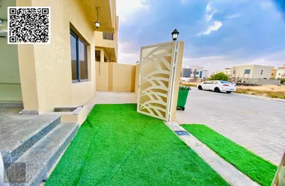 Villa - 5 Bedrooms - 7 Bathrooms for sale in Al Amira Village - Al Yasmeen - Ajman