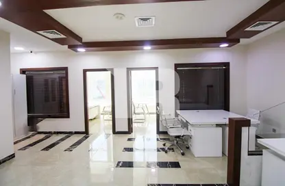 Office Space - Studio - 1 Bathroom for rent in Clover Bay Tower - Business Bay - Dubai