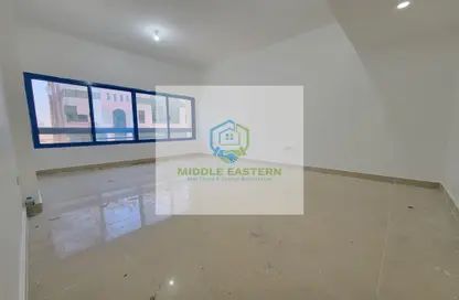 شقة - 2 غرف نوم - 2 حمامات للايجار في مدينة زايد - أبوظبي