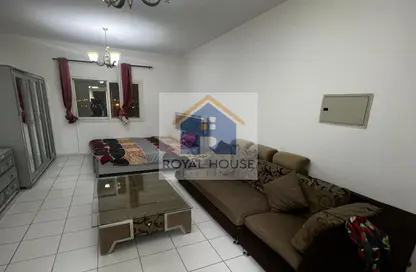 Apartment - 1 Bathroom for rent in Al Taawun - Sharjah