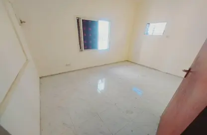 Apartment - 1 Bathroom for rent in Al Butina B - Al Butina - Sharjah