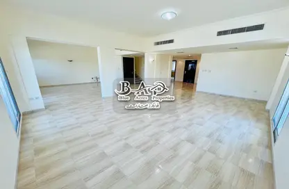 Apartment - 4 Bedrooms - 5 Bathrooms for rent in Burj Al Yaqout - Danet Abu Dhabi - Abu Dhabi