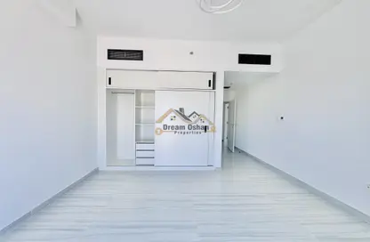 Apartment - 2 Bedrooms - 3 Bathrooms for rent in Al Warsan 4 - Al Warsan - Dubai