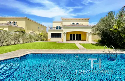 Villa - 4 Bedrooms - 5 Bathrooms for sale in Legacy - Jumeirah Park - Dubai