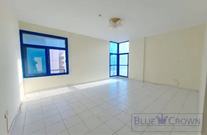 Apartment - 3 Bedrooms - 4 Bathrooms for rent in The Frame Tower - Al Nahda - Sharjah