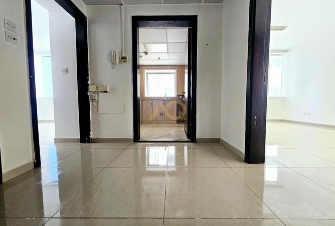 Apartment - 1 Bedroom - 1 Bathroom for rent in Al Nahda Complex - Al Nahda - Sharjah