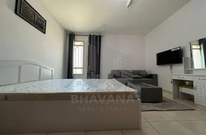 Apartment - 1 Bathroom for rent in Khalifa City A Villas - Khalifa City A - Khalifa City - Abu Dhabi