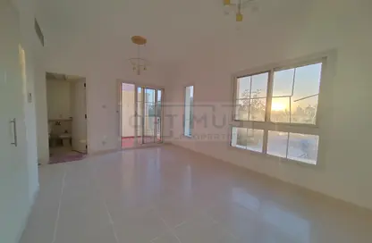 Villa - 2 Bedrooms - 3 Bathrooms for rent in Springs 7 - The Springs - Dubai