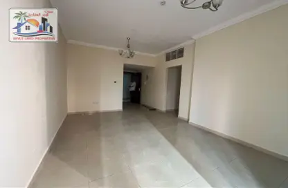 Apartment - 2 Bedrooms - 2 Bathrooms for rent in Qasimia 10 building - Al Mahatta - Al Qasimia - Sharjah