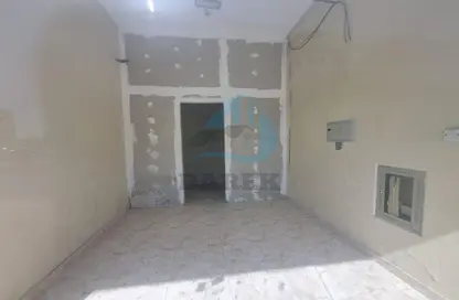 Shop - Studio for rent in Al Rawda 1 - Al Rawda - Ajman