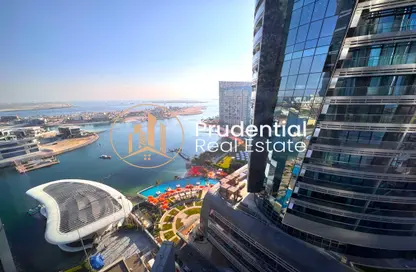 Apartment - 3 Bedrooms - 4 Bathrooms for rent in Etihad Tower 2 - Etihad Towers - Corniche Road - Abu Dhabi