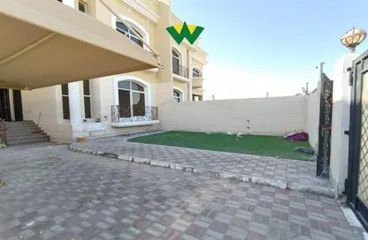 Villa - 5 Bedrooms - 7 Bathrooms for rent in Mohammed Villas 6 - Mohamed Bin Zayed City - Abu Dhabi