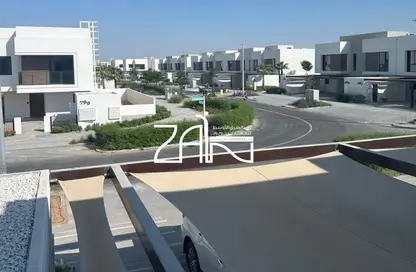 Townhouse - 2 Bedrooms - 4 Bathrooms for rent in Noya Viva - Noya - Yas Island - Abu Dhabi