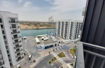 Apartment - 2 Bedrooms - 2 Bathrooms for sale in Waters Edge - Yas Island - Abu Dhabi