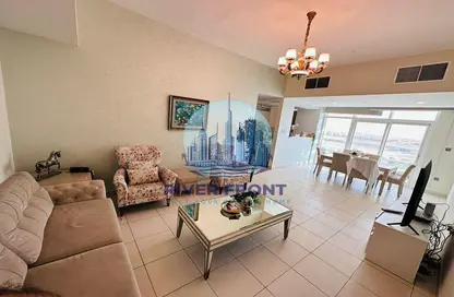 Apartment - 2 Bedrooms - 2 Bathrooms for sale in Glitz 3 - Glitz - Dubai Studio City - Dubai