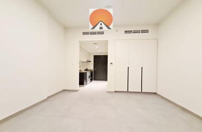 Apartment - 1 Bathroom for rent in East Village - Aljada - Sharjah