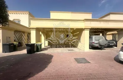 Villa - 2 Bedrooms - 3 Bathrooms for rent in Springs 12 - The Springs - Dubai